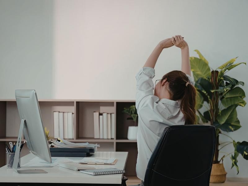 Ergonomia no Ambiente de Trabalho: Prevenção de Lesões e Aumento da Produtividade